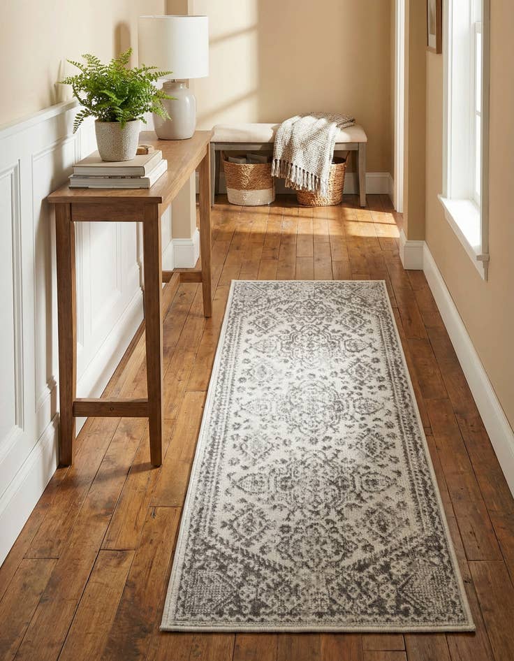 Detail image of 2' x 5' 3 Oxford Runner Rug