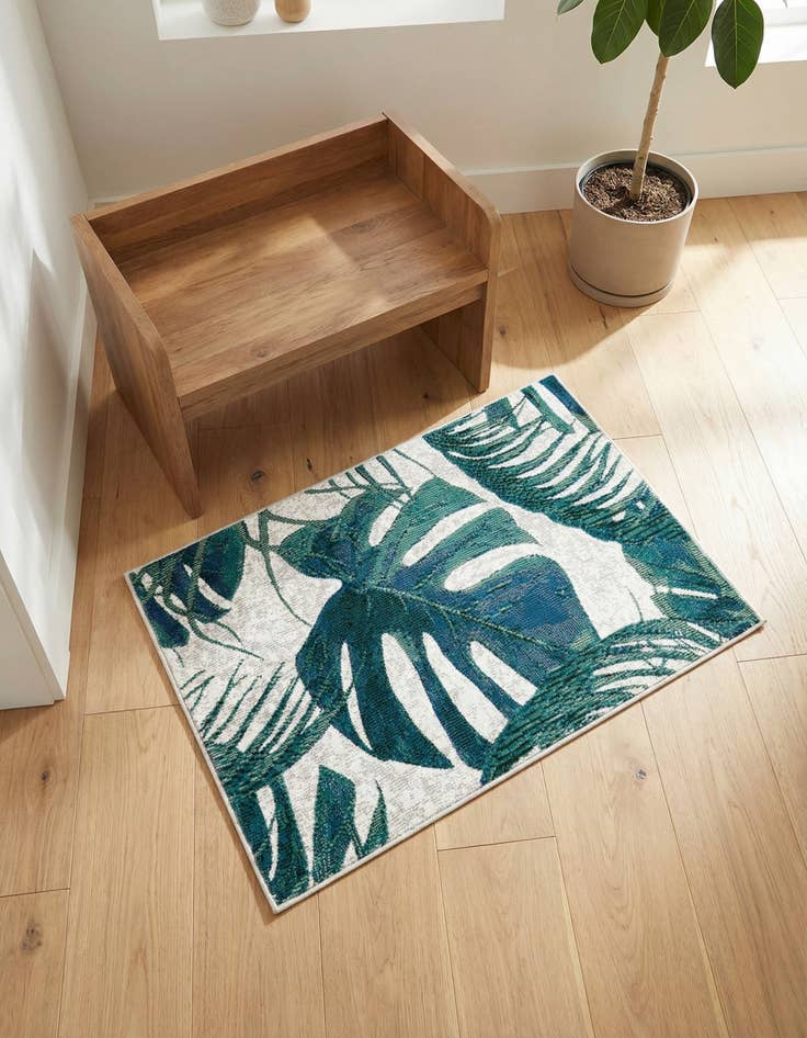 Detail image of 2' x 3' Blossom Rug