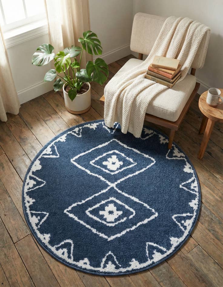 Detail image of 3' x 3' Oslo Round Rug