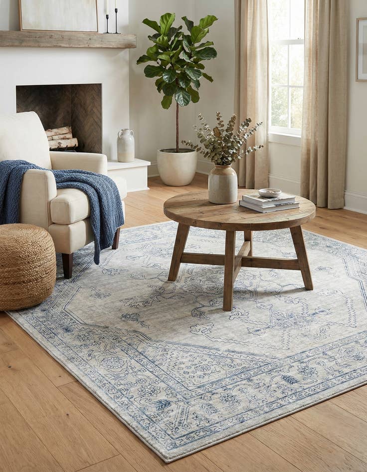 Detail image of 8' x 8' Newport Square Rug