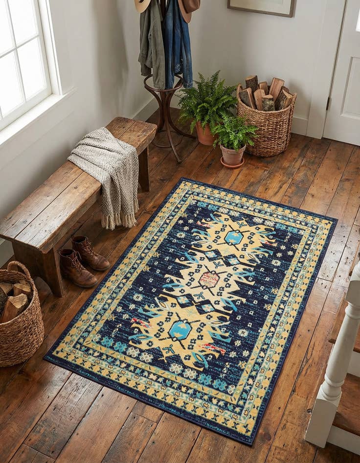 Detail image of 4' x 6' Heriz Design Rug