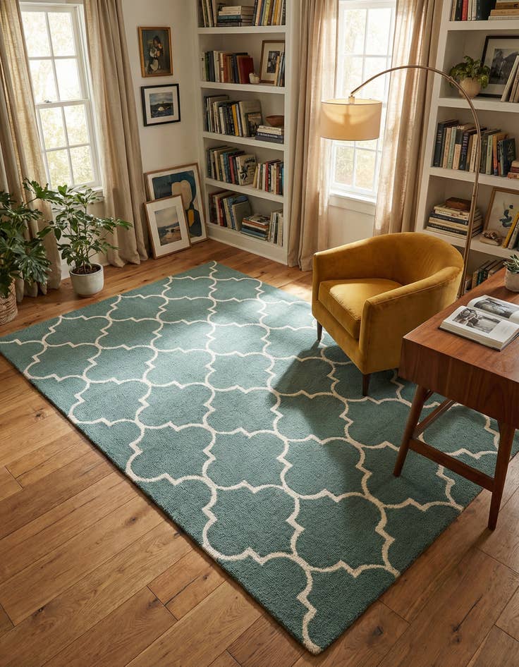 Detail image of 5' 1 x 8' Luna Wool Rug