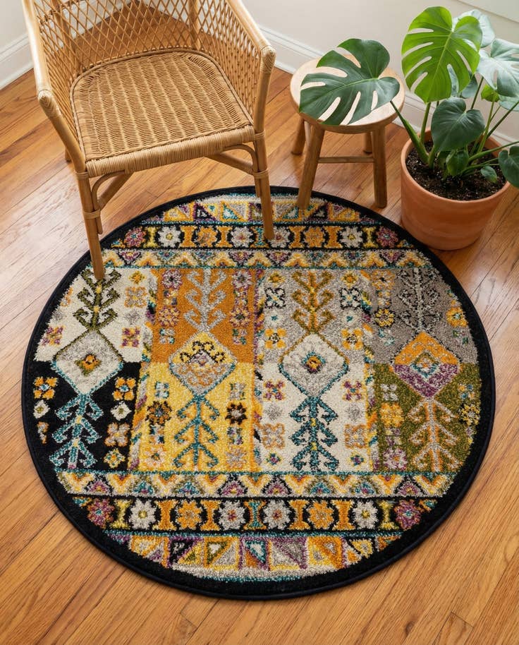 Detail image of 3' x 3' Madeline Round Rug