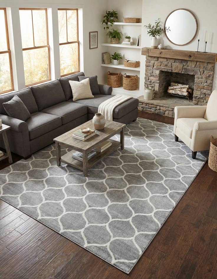 Detail image of 9' x 12' Lattice Frieze Rug