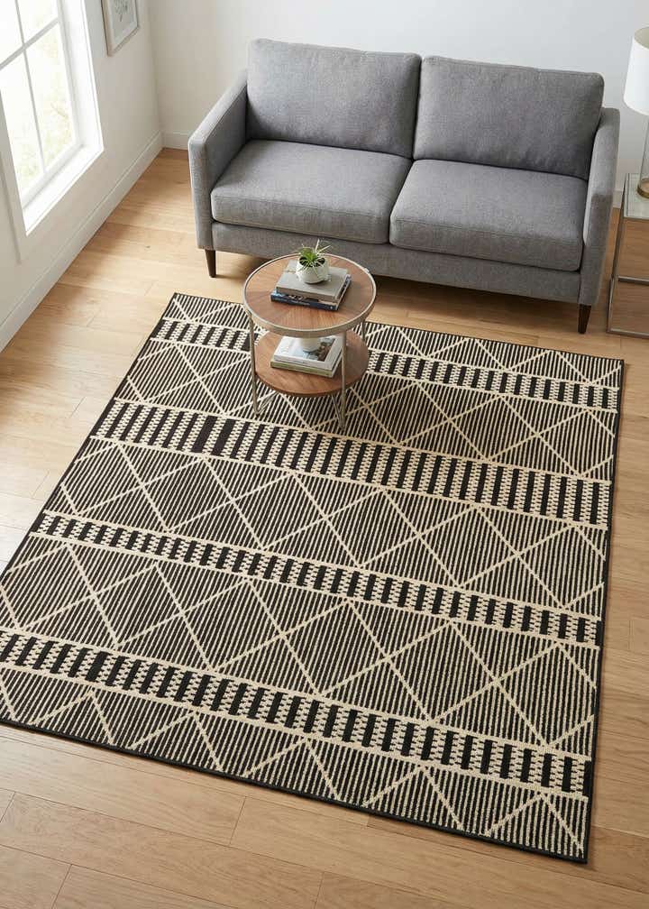 6' x 6' Easy-Clean Lattice Indoor / Outdoor Square Rug