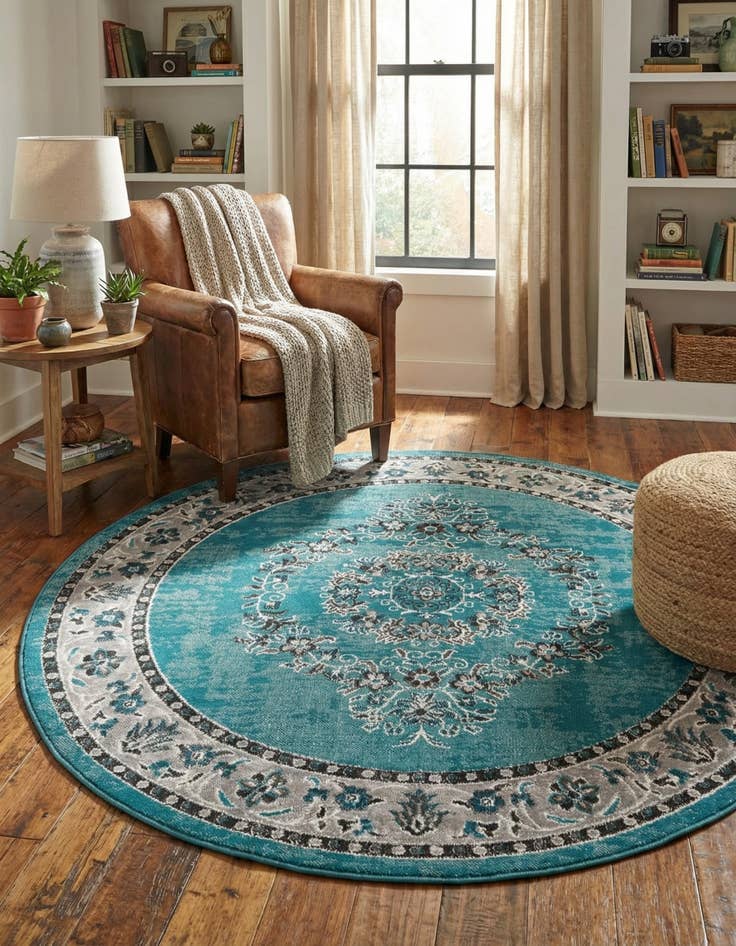 Detail image of 5' 3 x 5' 3 Lucerne Round Rug
