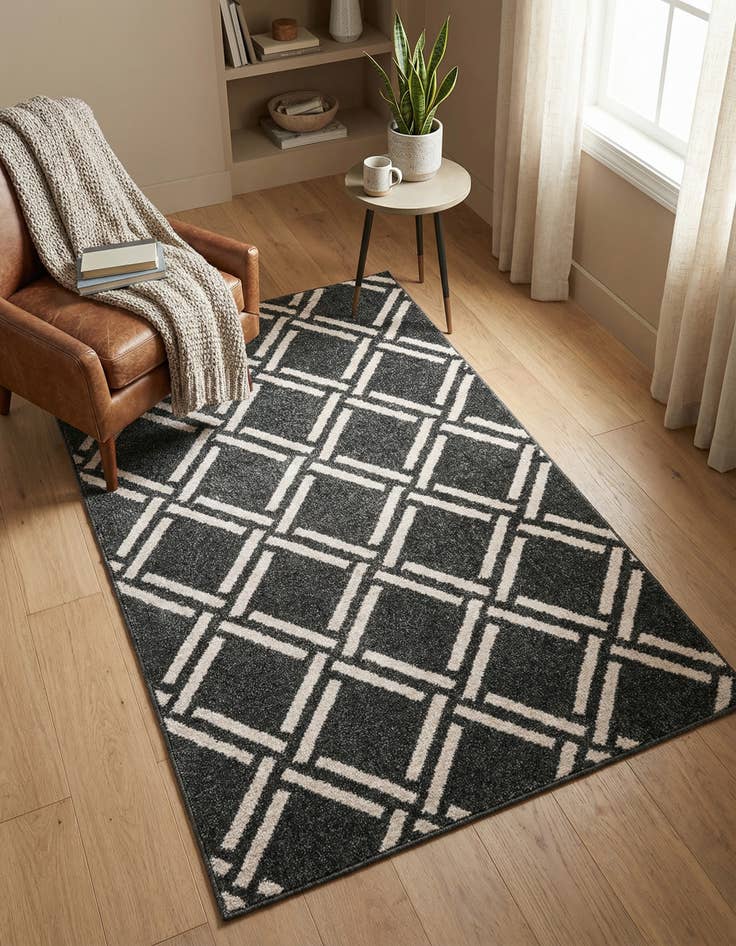 Detail image of 3' 3 x 5' 3 Lattice Rug