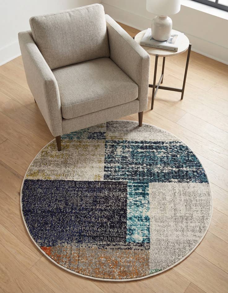 Detail image of 3' 3 x 3' 3 Washable Vivid Round Rug