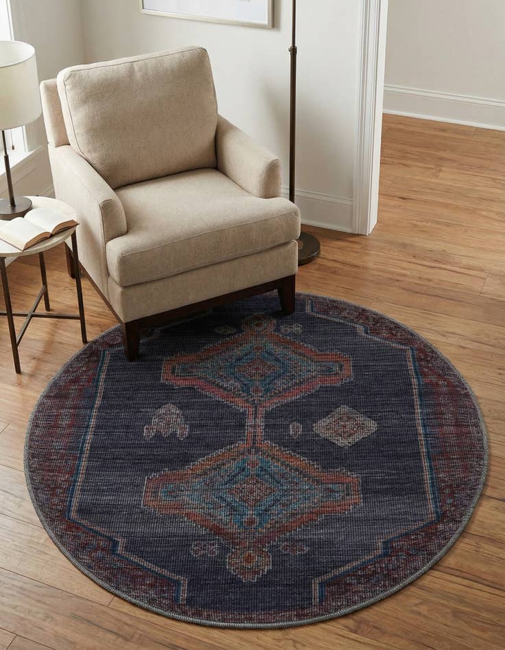 Detail image of 4' x 4' Washable Sisu Round Rug