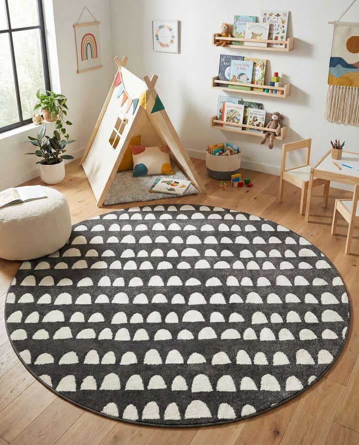 7' 10 x 7' 10 Whimsy Kids Round Rug