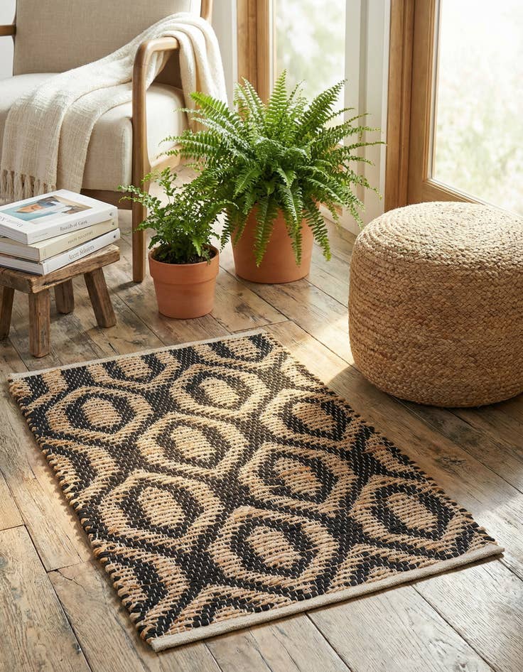 Detail image of 2' x 3' 1  Hand Woven Chindi Jute Rug