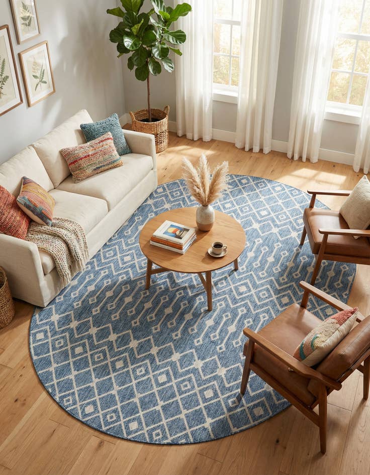 Detail image of 7' 10 x 10'  Washable Trellis Indoor / Outdoor Oval Rug