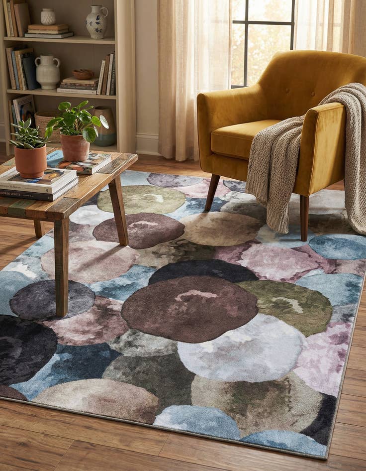 Detail image of 5' 3 x 7' 9 Medina Rug