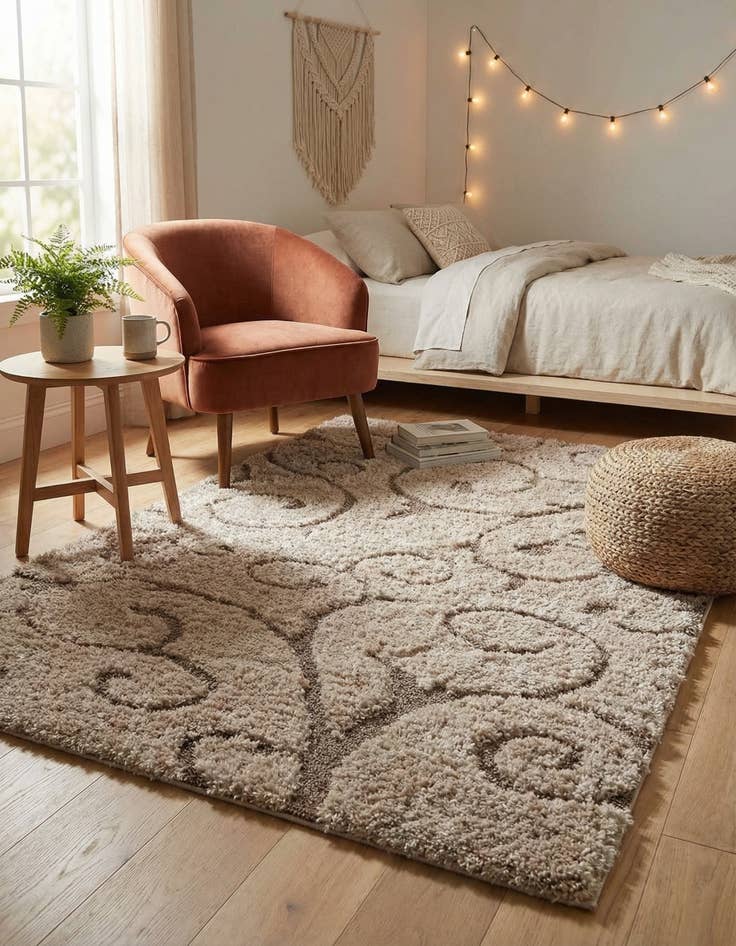 Detail image of 4' x 6' Floral Shag Rug