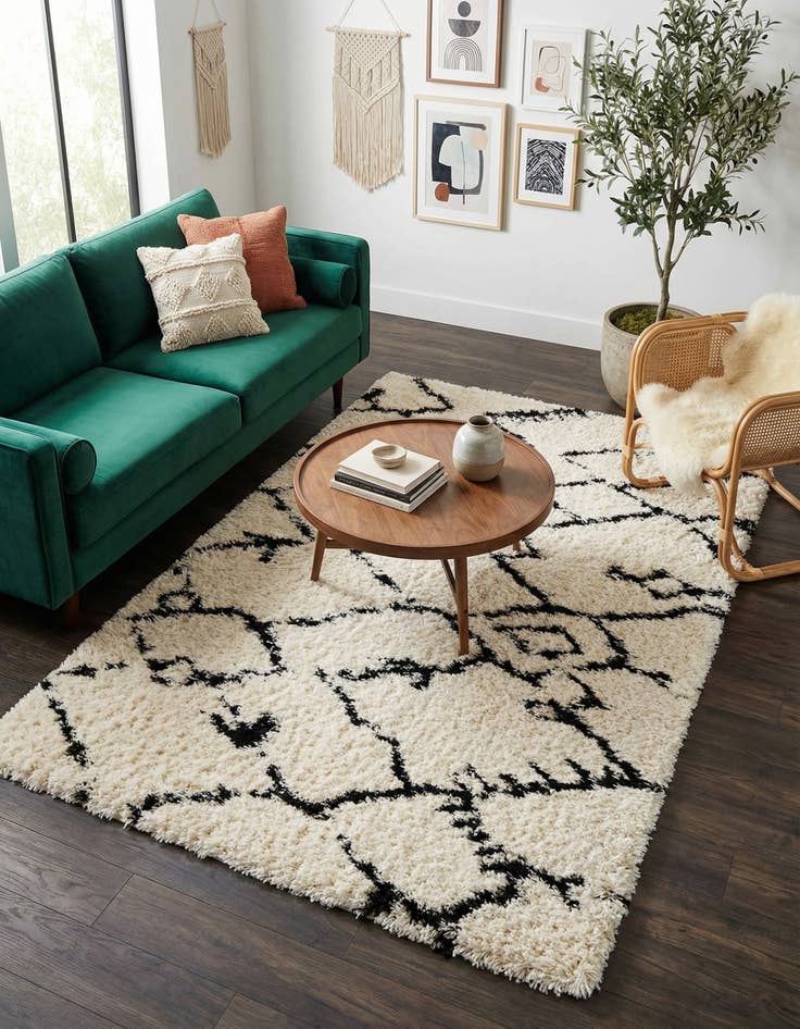 Detail image of 5' x 8' Infinity Shag Rug