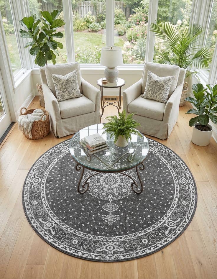 Detail image of 7' 10 x 7' 10 Dover Round Rug