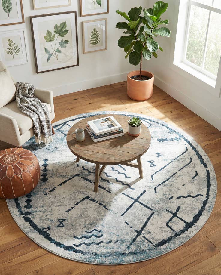 Detail image of 7' 10 x 7' 10 Kamala Washable Round Rug
