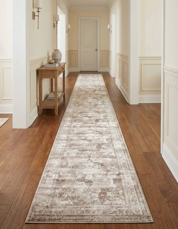 Detail image of 3' 3 x 19' 8 Monaco Runner Rug