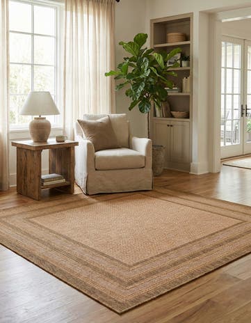 6' x 6' Easy-Clean Border Indoor / Outdoor Square Rug
