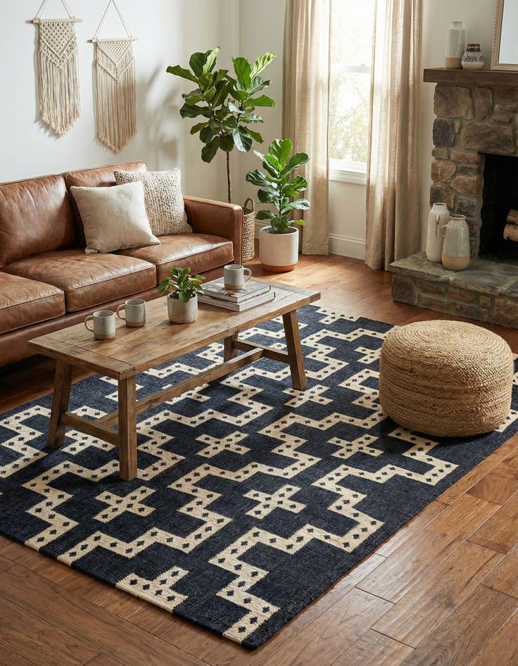 Detail image of 6' 1 x 9' Hand Woven Kilim Wool Rug