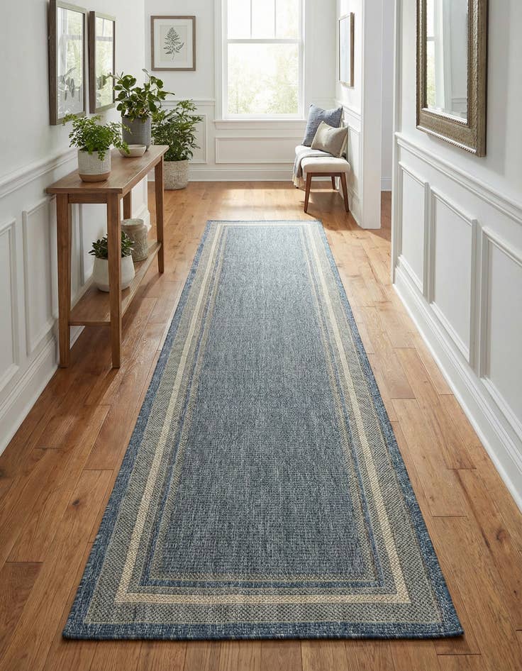 Detail image of 2' 7 x 12' Easy-Clean Border Indoor / Outdoor Runner Rug