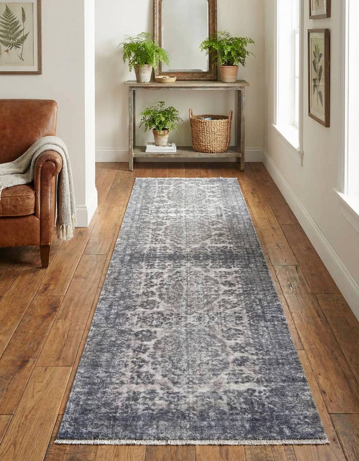 Detail image of 3' 3 x 11' 10 Boutique Runner Rug