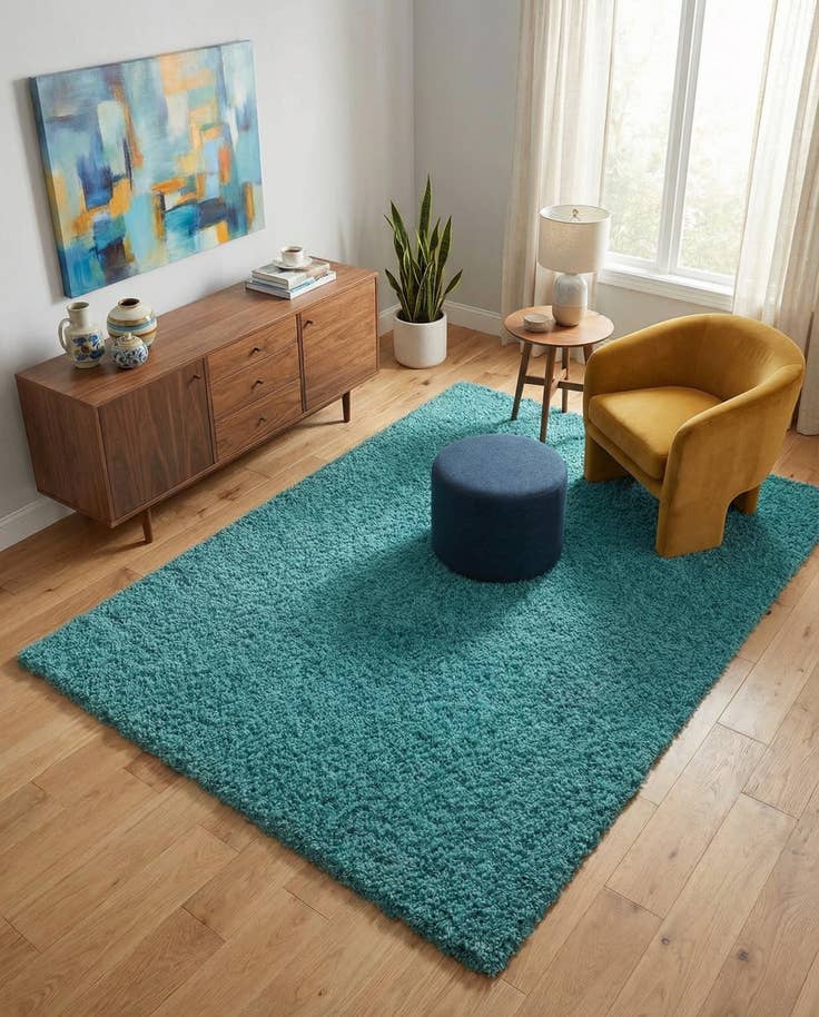 Detail image of 7' x 10' Solid Shag Rug