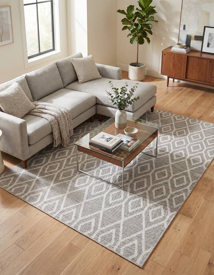 Detail image of 5' 3 x 8' Easy-Clean Jill Zarin Turks and Caicos Indoor / Outdoor Rug