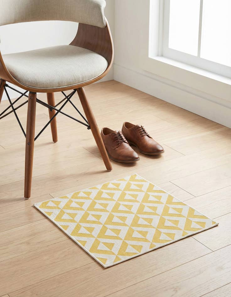 Detail image of 1' 4 x 1' 4 Washable Jill Zarin Napa Indoor / Outdoor Sample Rug