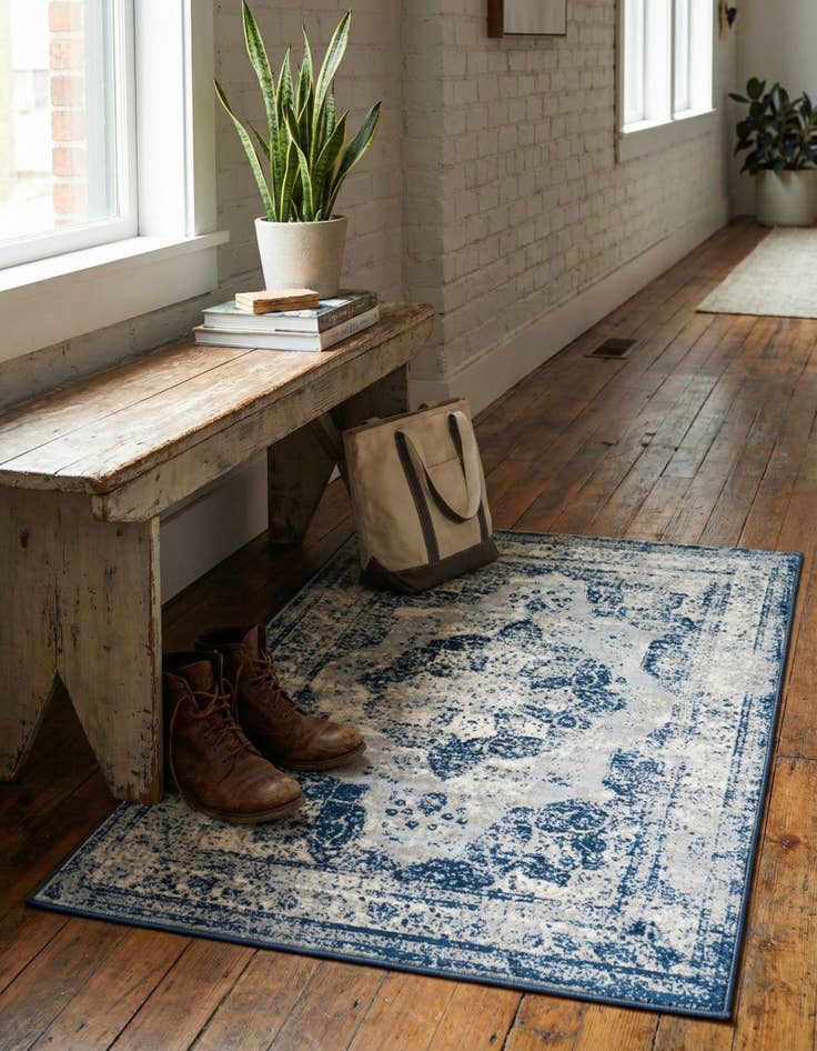 Detail image of 2' x 3' Monte Carlo Rug