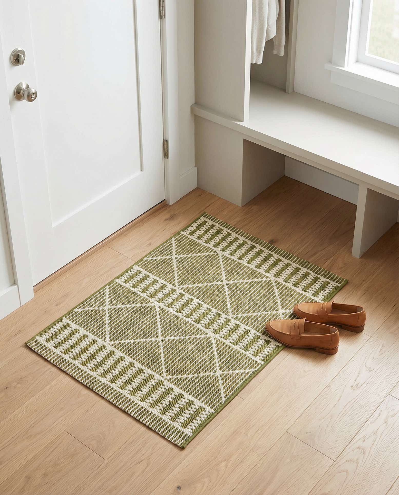 2' x 3' Easy-Clean Trellis Indoor / Outdoor Rug