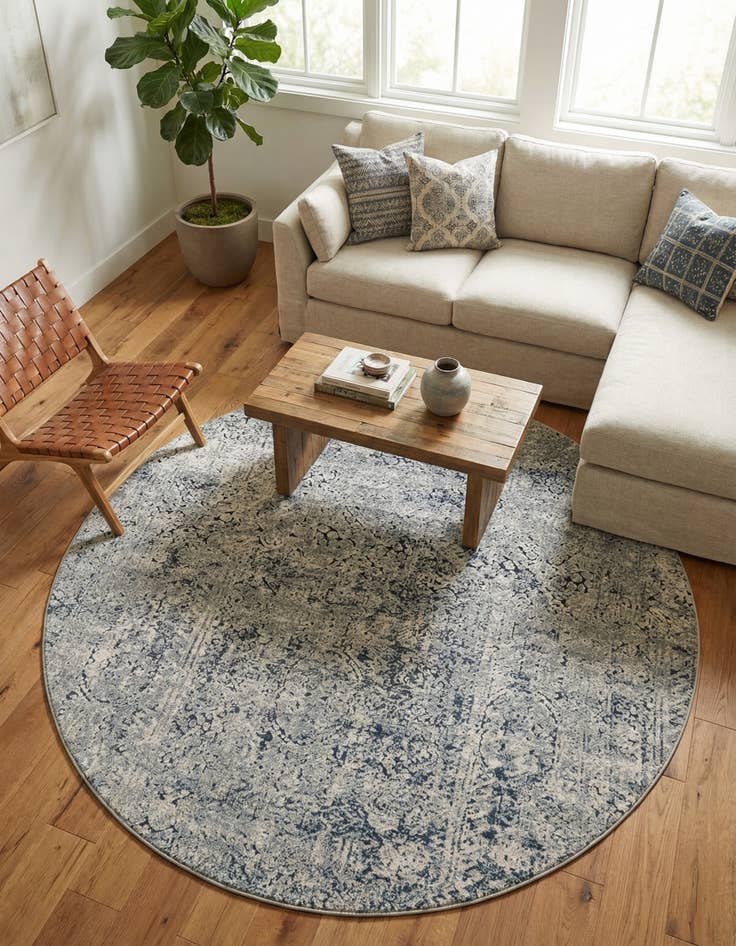 Detail image of 7' x 7' Eliza Round Rug