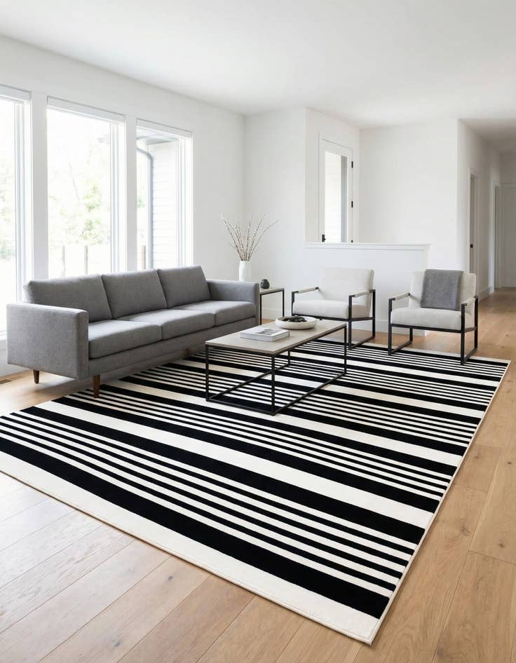 Detail image of 7' x 10' Milano Rug