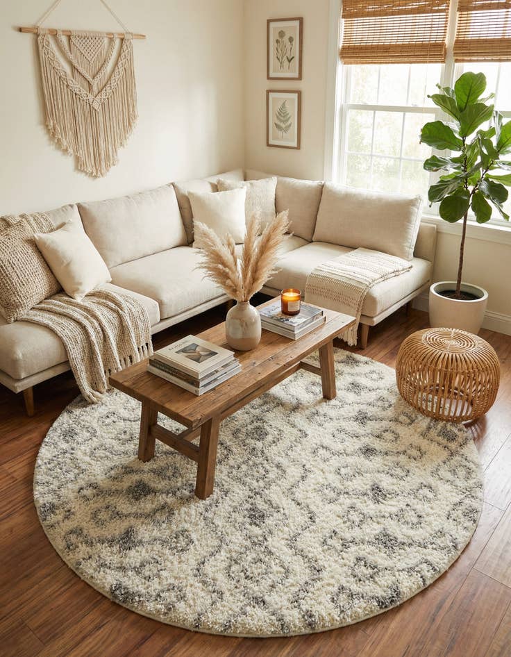 Detail image of 6' x 6' Moroccan Trellis Shag Round Rug