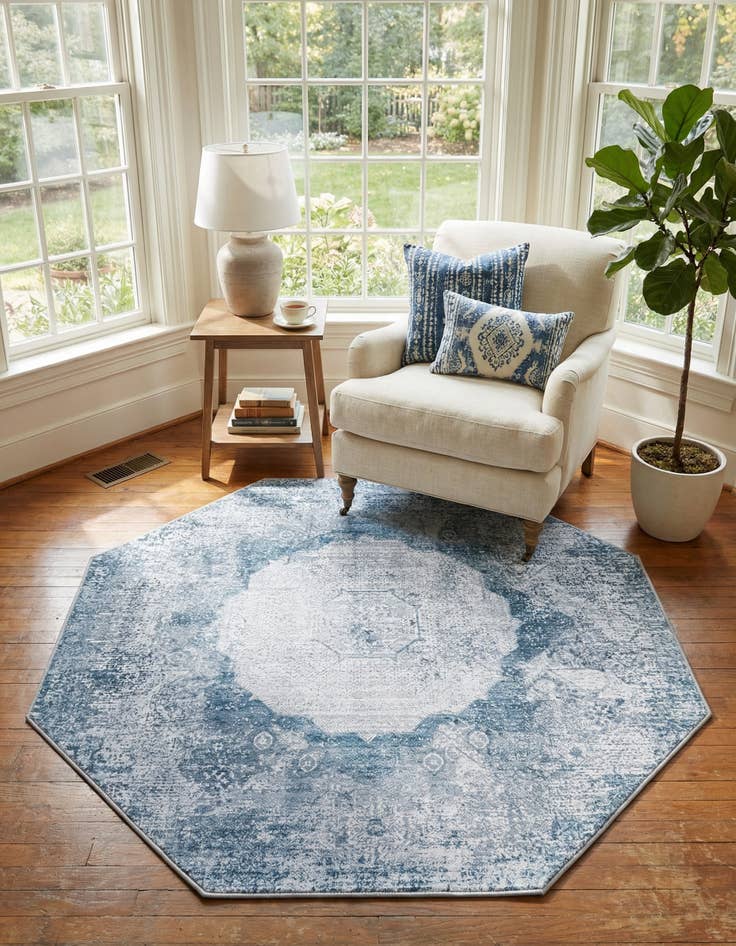 Detail image of 5' x 5'  Washable Yara Octagon Rug