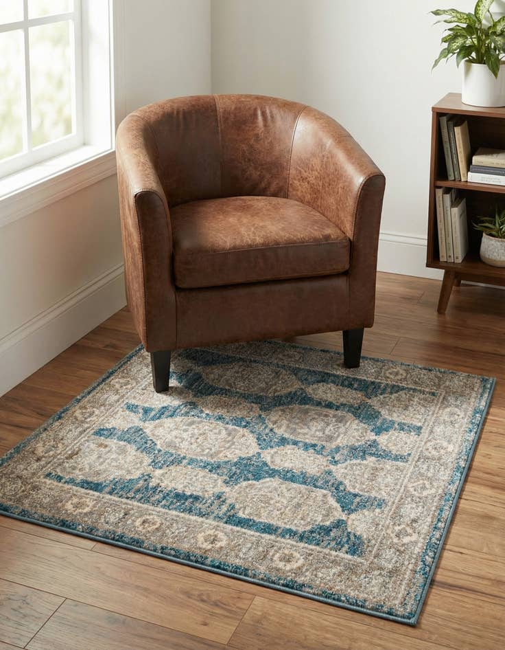 Detail image of 3' 3 x 3' 3 Lola Square Rug