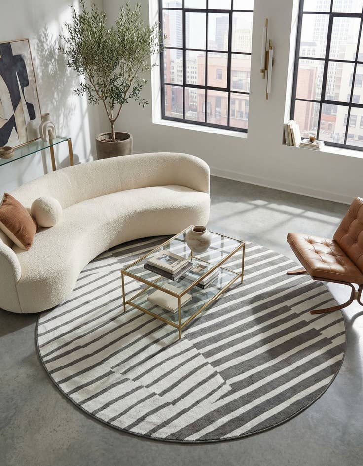 Detail image of 10' x 10' Oslo Round Rug