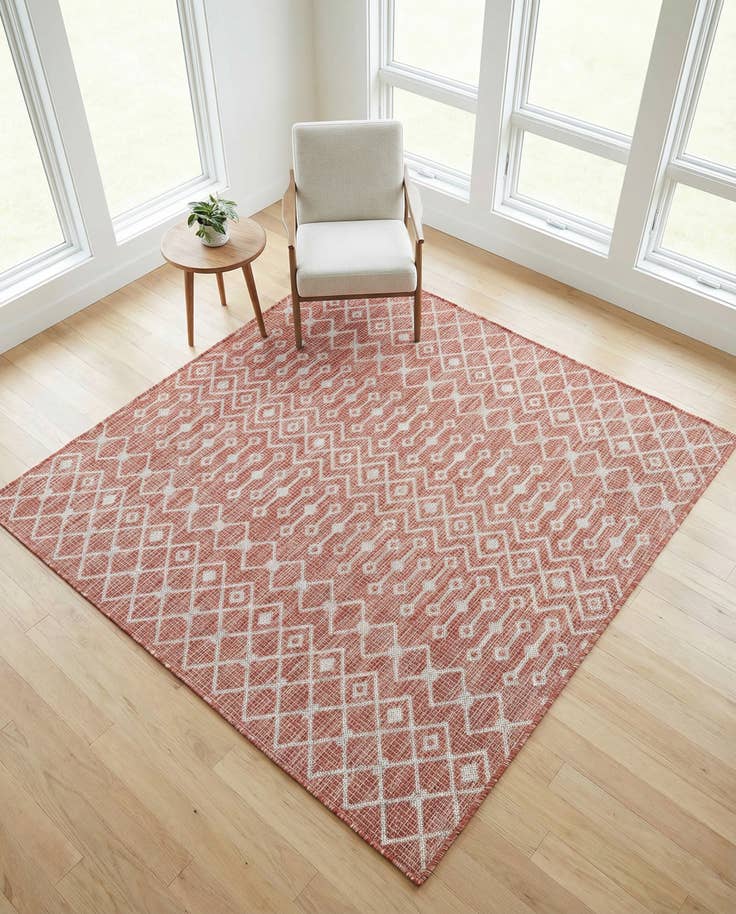 Detail image of 5' 3 x 5' 3 Easy-Clean Lattice Indoor / Outdoor Square Rug
