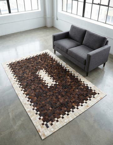 5' 2 x 8' Cowhide Stocks Rug