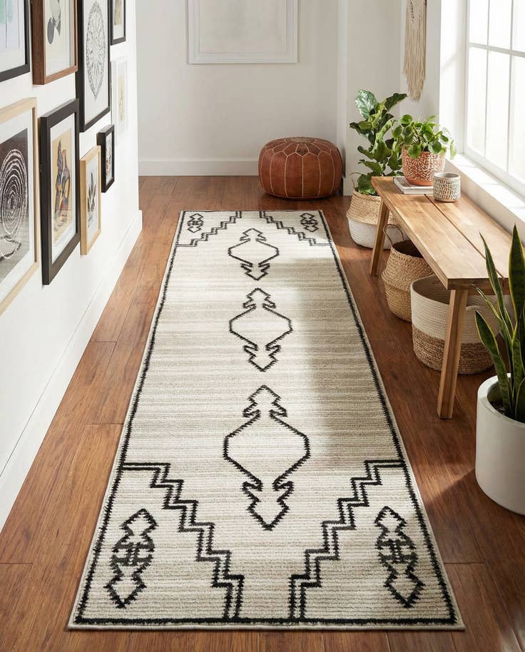 Detail image of 2' 7 x 10' Odyssey Runner Rug