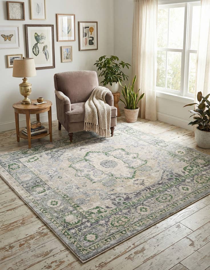 Detail image of 8' x 8' Madeline Vintage Square Rug