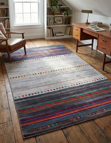 5' x 7' 5 Washable Timeless Rug