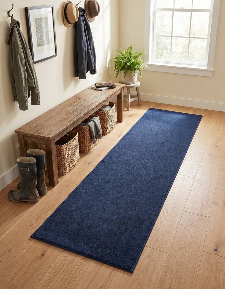 Detail image of 2' x 6' 9 Trellis Shag Runner Rug