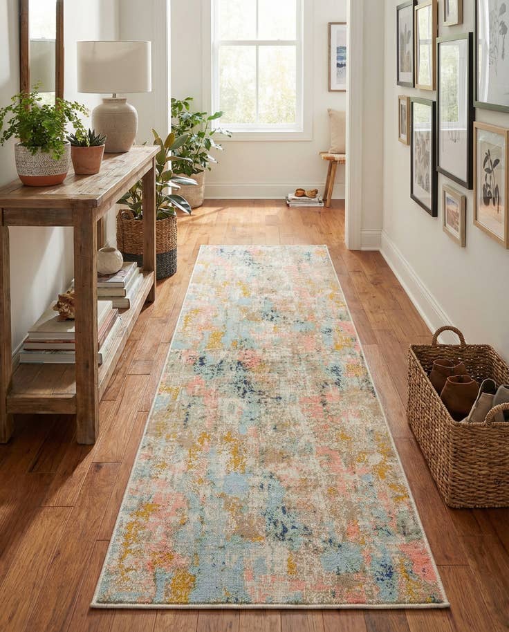 Detail image of 2' x 6' Lotus Runner Rug