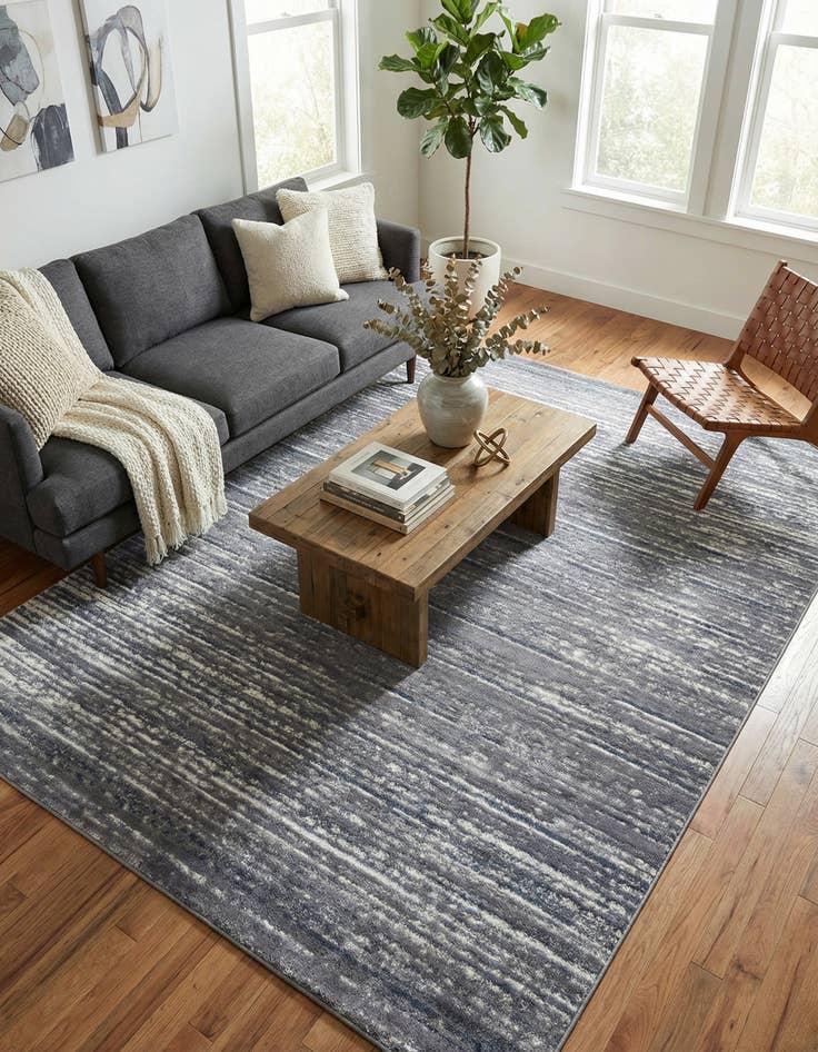 Detail image of 7' x 10' Oasis Rug