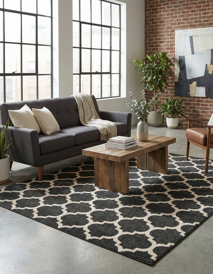 Detail image of 7' 10 x 10' Trellis Rug