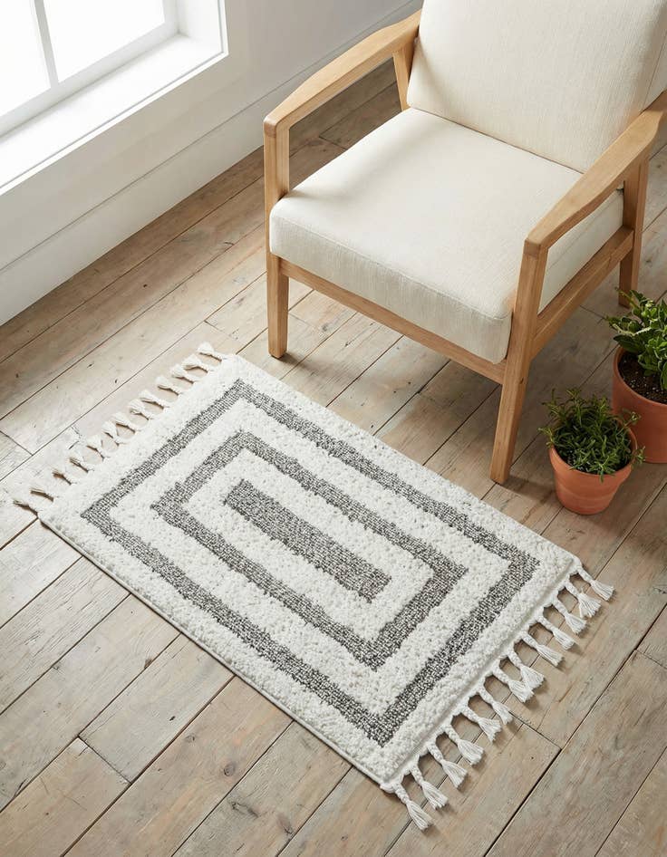 Detail image of 2' x 3' Boho Rug