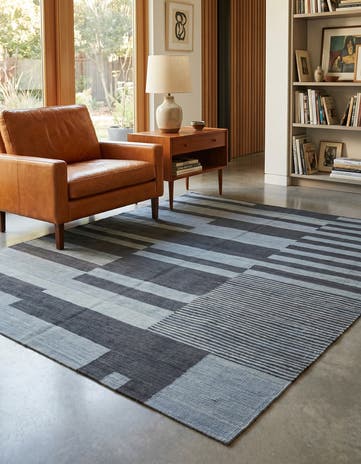 5' 2 x 6' 4 Hand Woven Kilim Modern Wool Square Rug