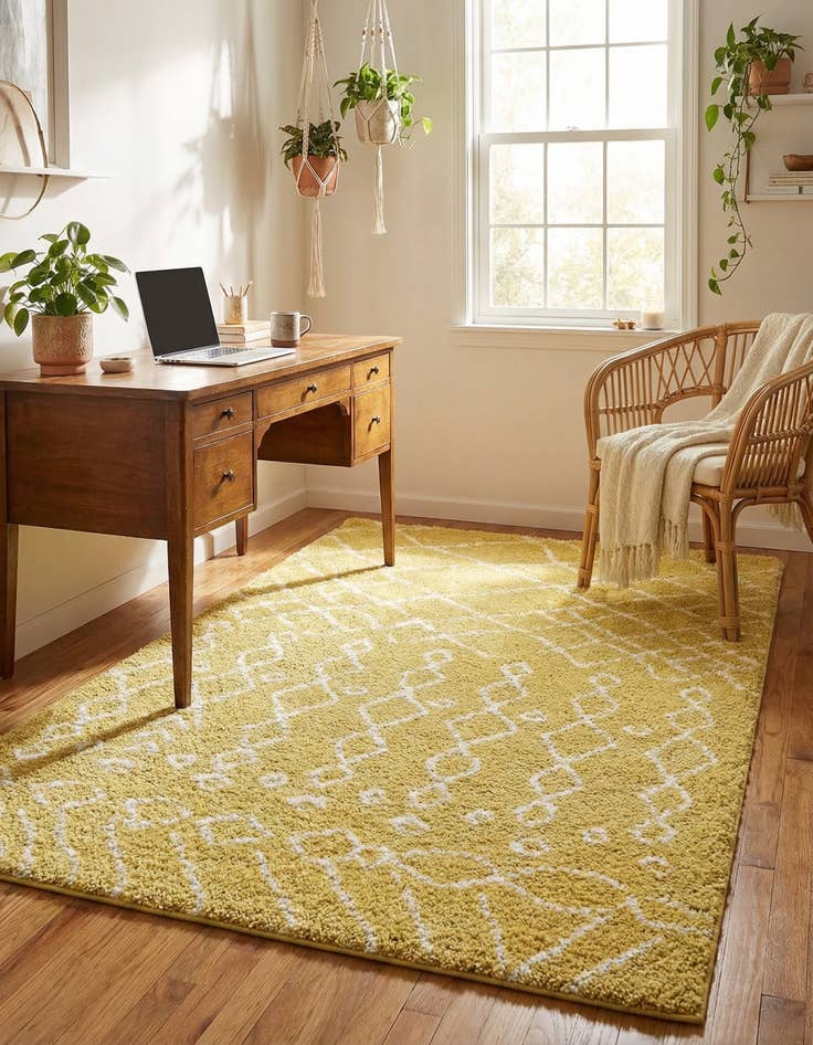 Detail image of 5' x 8' Marrakesh Shag Rug