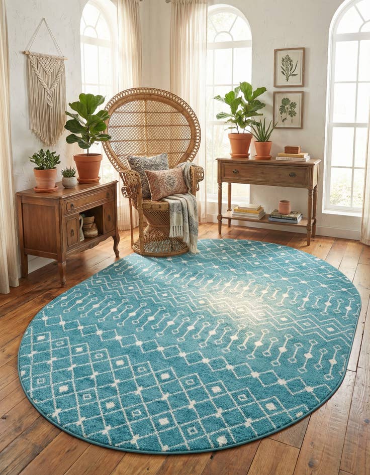 Detail image of 7' 10 x 10' Moroccan Trellis Oval Rug